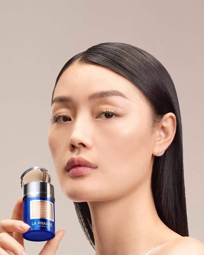7611773052627_5.jpg La Prairie - Skin Caviar Complexion Conceiler Foundation SPF 15 Pure Ivory N-20 - immagine 1