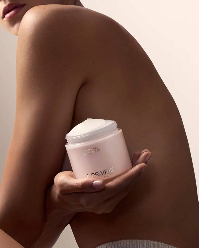 95790-01433-35_EFFICACY.jpg La Prairie - Swiss Cleansers & Toners - Cashmere Body Cream - immagine 1