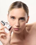 La Prairie - White Caviar Collection - Light Infusion Eye Serum 15ml