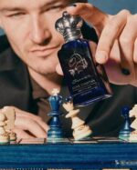 Clive Christian - Addictive Arts - Jump up and Kiss Me Hedonistic Parfum - immagine 4