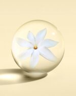 Molton Brown - Flora Luminare Sapone Liquido Mani - immagine 2